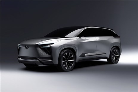 Анонс тест-драйва Lexus готовит к презентации конкурента Kia EV9