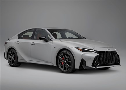 Анонс тест-драйва Lexus IS станет электрокаром с запасом хода 1000 км