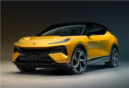 Анонс тест-драйва Lotus анонсировала гибридную версию кроссовера Eletre