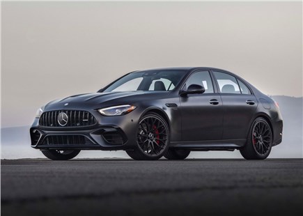 Анонс тест-драйва Mercedes-AMG вернет 6-цилиндровый мотор в C-класс 