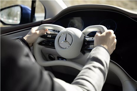 Анонс тест-драйва Mercedes-Benz внедрит рулевое управление по проводам