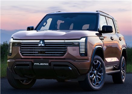 Анонс тест-драйва Mitsubishi объяснила отказ от запасного колеса на новом Pajero