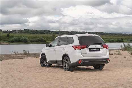 Подкаст ОПРЕДЕЛЯЕМ ХАРАКТЕР MITSUBISHI OUTLANDER ПО СЛЕДАМ НА ПЕСКЕ