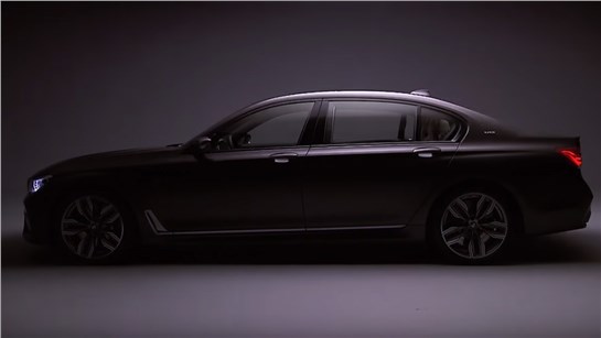 Анонс видео-теста Toyota C-HR & BMW M7 V12 - автоблог Александра Михельсона