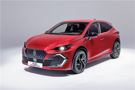 Анонс тест-драйва «Француженка» с азиатским прищуром