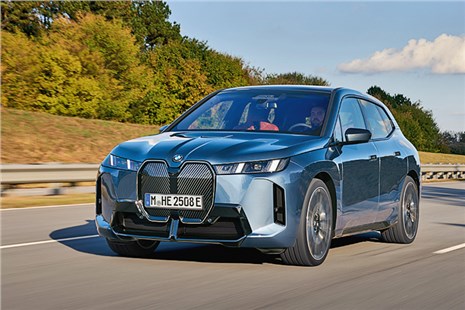 Анонс тест-драйва BMW iX restyled