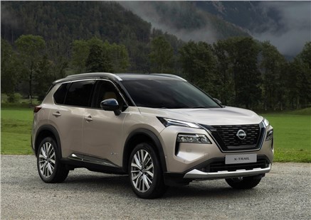 Анонс тест-драйва Nissan отзывает X-Trail из-за риска серьезных поломок мотора