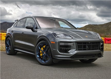 Анонс тест-драйва В Porsche объяснили, почему они не смогли уйти с российского рынка