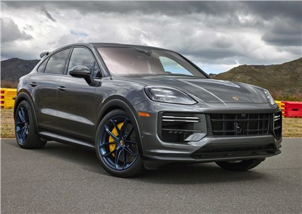 Анонс тест-драйва Porsche не отказывается от V8 и готовит новый Cayenne Turbo GT с пакетом Weissach