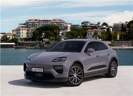 Анонс тест-драйва Porsche разрабатывает новый бензиновый кроссовер 