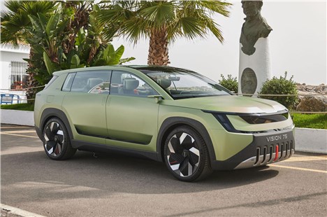 Анонс тест-драйва Skoda анонсировала выход серийной версии Vision 7S 
