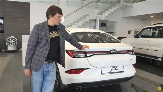 Анонс видео-теста Новый "Москвич" Jac J7 Нестандартная комплектация за 1.8