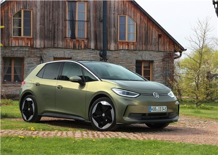 Анонс тест-драйва Volkswagen отзывает почти 100 тысяч электромобилей по всему миру