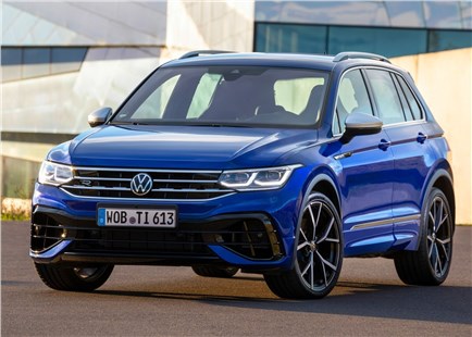 Анонс тест-драйва Volkswagen готовит возвращение "заряженного" Tiguan R. Прощальный аккорд перед переходом на электротягу