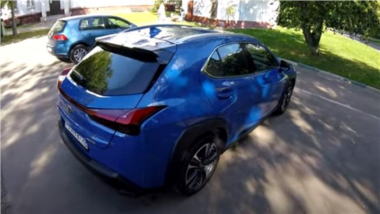 Анонс видео-теста Lexus UX в семье