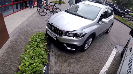 Анонс видео-теста Взял Suzuki SX4 - бодрый компактный семейный кроссовер на переднем приводе