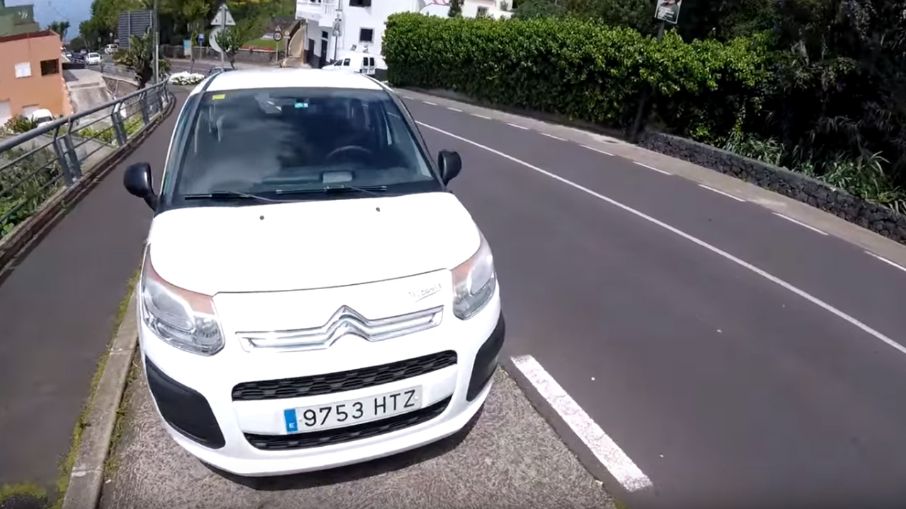 Анонс видео-теста Взял Citroen C3 Picasso - Бомж по-европейски