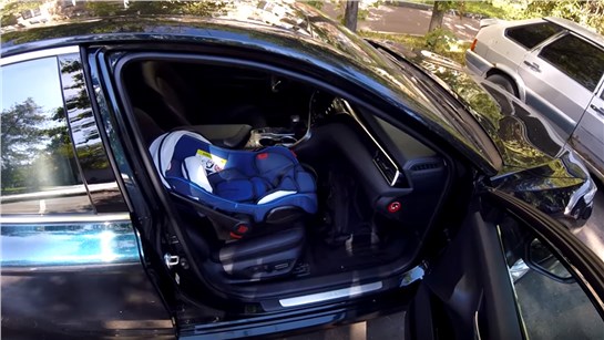 Анонс видео-теста Toyota Camry как семейный автомобиль