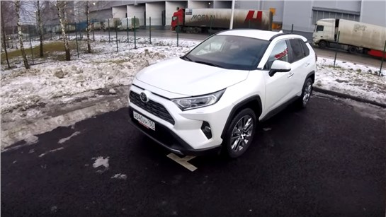 Анонс видео-теста Взял Toyota Rav4 - новое поколение!