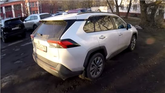 Анонс видео-теста Toyota Rav4 в семье - новый автомобиль на радость!