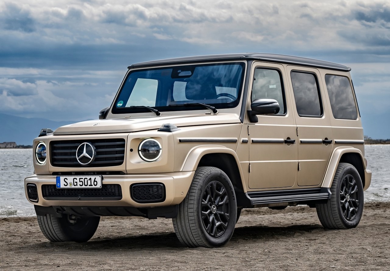 Анонс тест-драйва Mercedes готовит новые версии G-Class