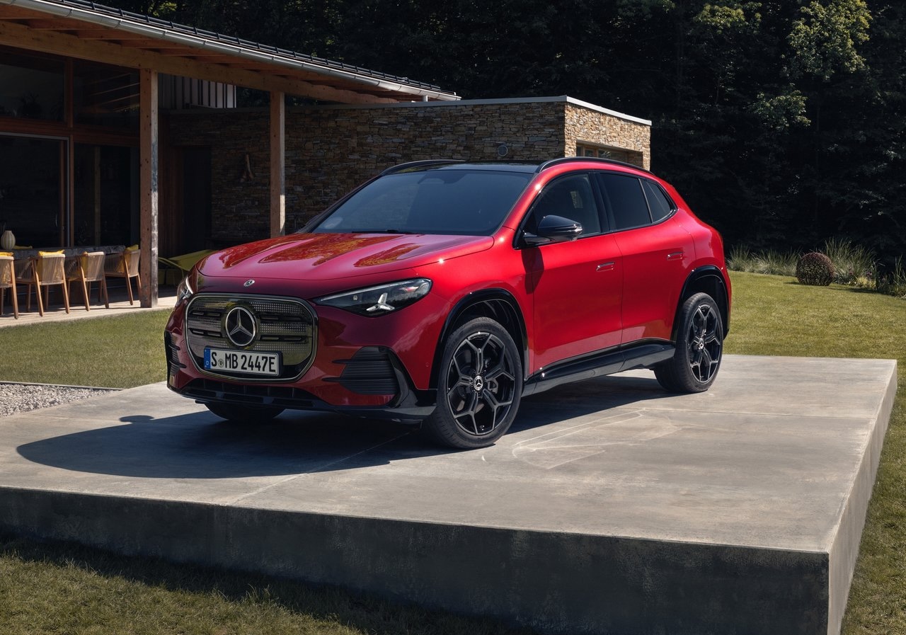 Анонс тест-драйва Mercedes-Benz предупредил о возможном закрытии двух заводов в Германии
