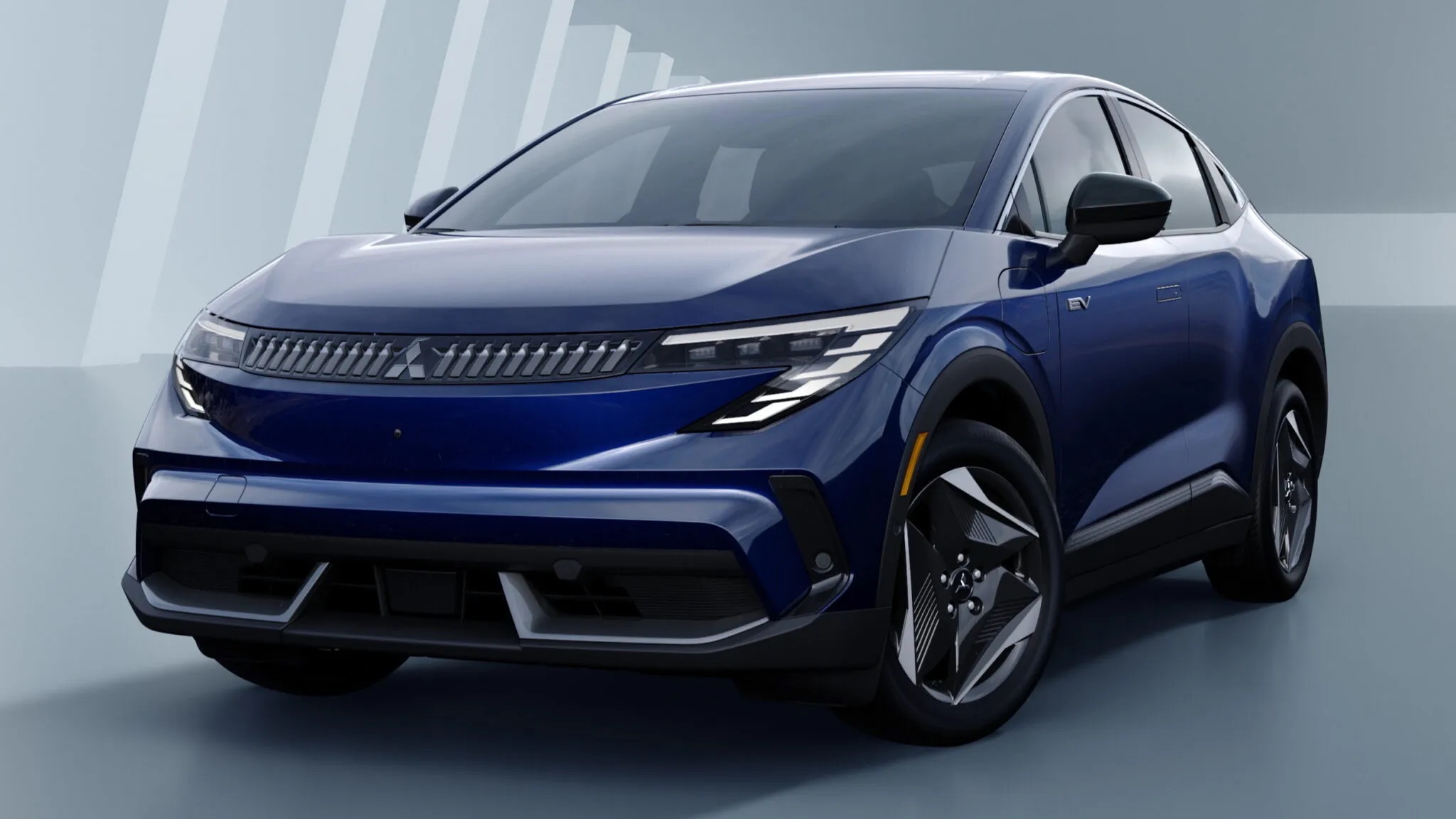 Анонс тест-драйва Mitsubishi показала новый Eclipse Sportback. Электрокар оказался близким родственником Nissan Leaf