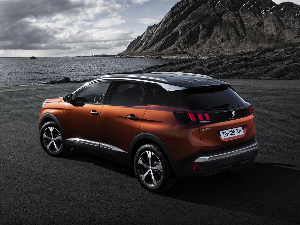 Анонс тест-драйва PEUGEOT 3008: МАШИНА, КОТОРУЮ ЖЕНЫ ОТБИРАЮТ У МУЖЕЙ 