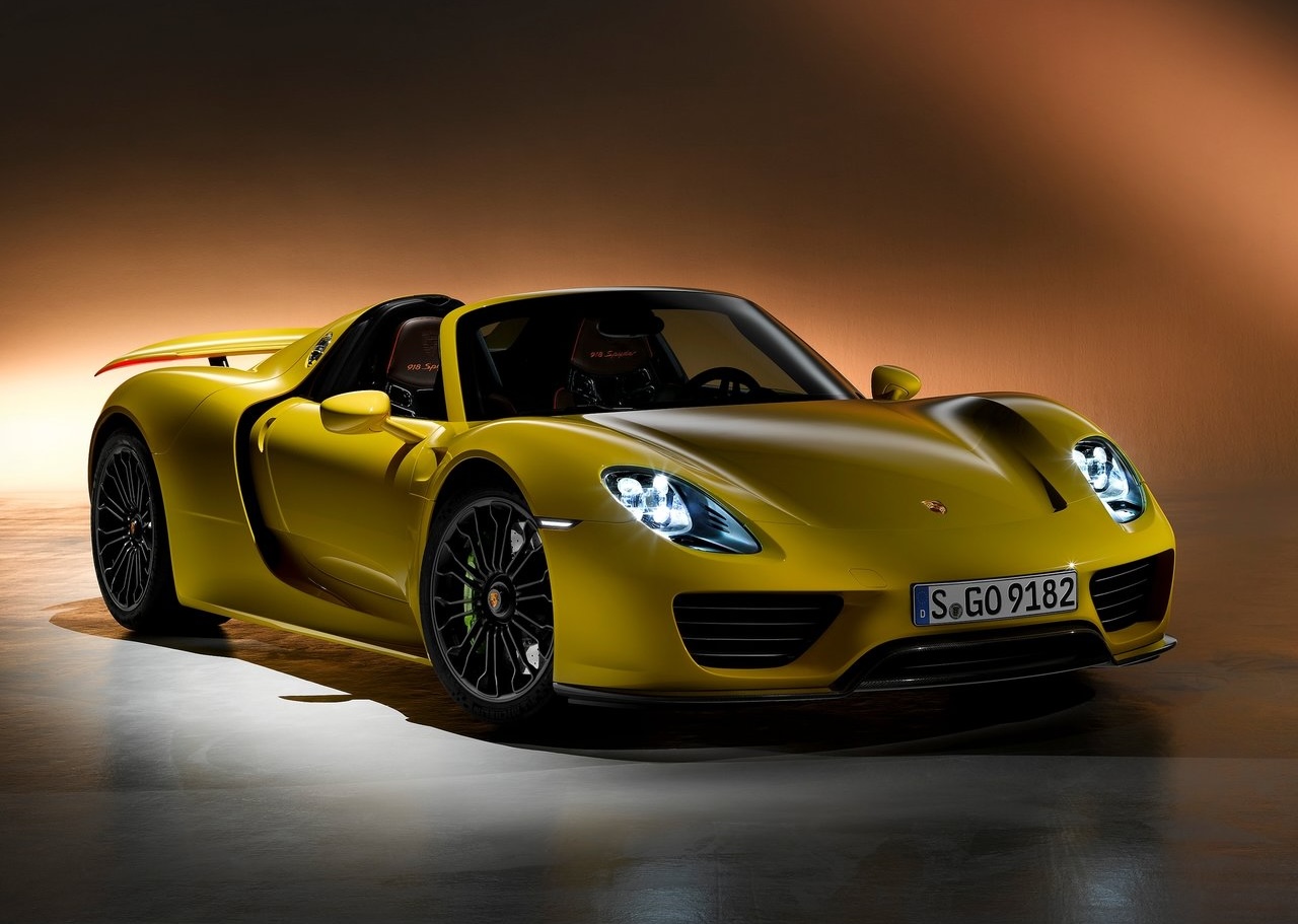 Анонс тест-драйва В Porsche задумались о наследнике 918 Spyder