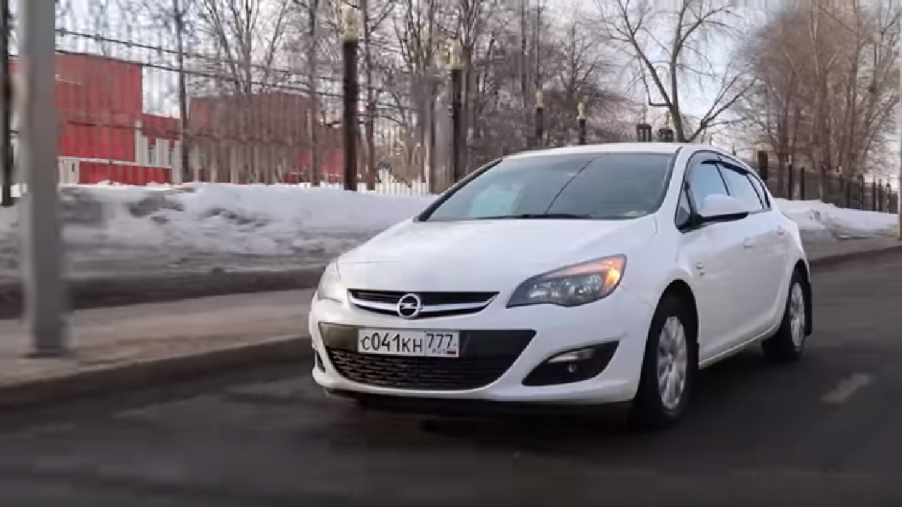 Анонс видео-теста Opel Astra J - проблемный или брать?!
