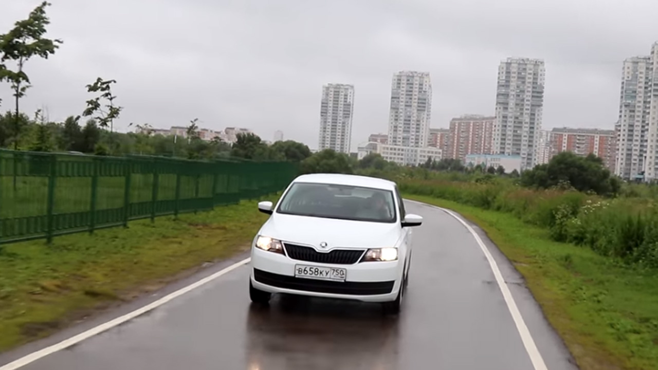 Анонс видео-теста Skoda Rapid с пробегом - не бюджетный бюджетник