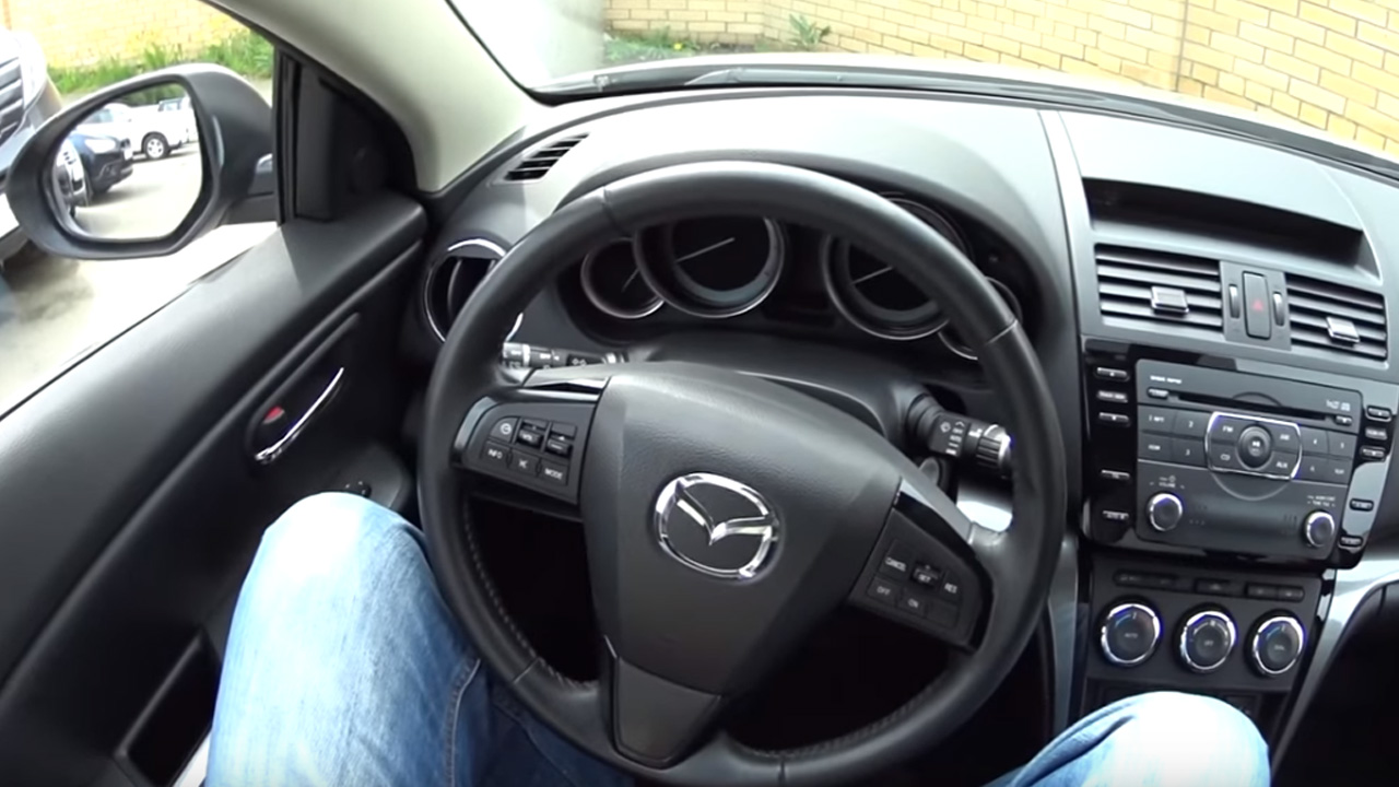 Анонс видео-теста Определяем скрученный пробег "по рулю" (на примерах mazda6)