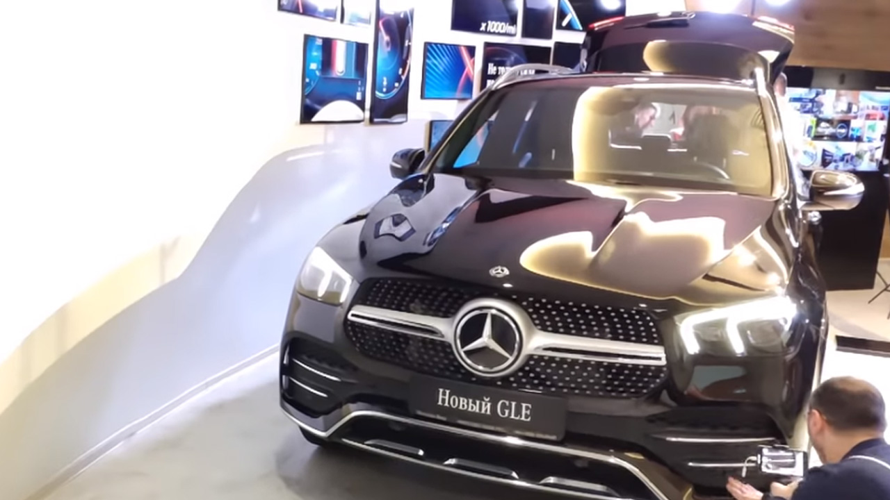 Анонс видео-теста НОВЫЙ MERCEDES-BENZ GLE УЖЕ В РОССИИ! Обзор, репортаж с премьеры