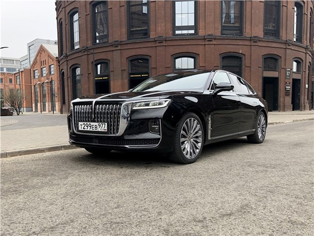 В чем особенность дизайна седана Hongqi H9?
