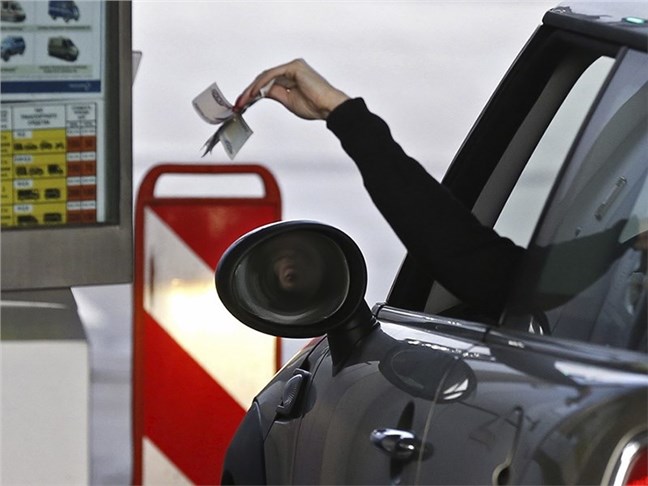 Платный въезд в центр Санкт-Петербурга назвали вопросом времени