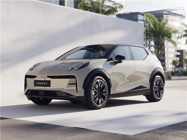 Zeekr X получит новый интерьер и увеличенный запас хода