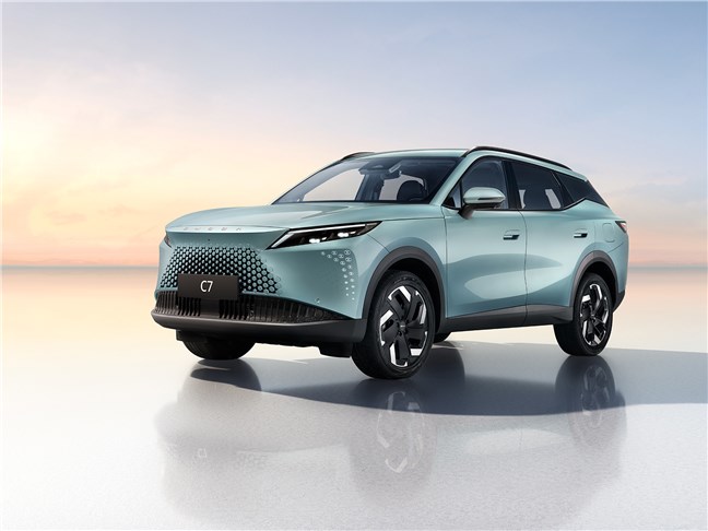 Сборку флагманского кроссовера Omoda C7 наладят в России