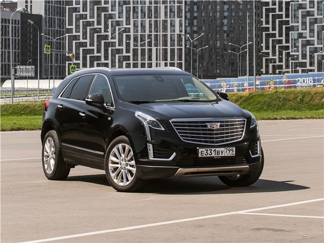 Тест-драйв CADILLAC XT5