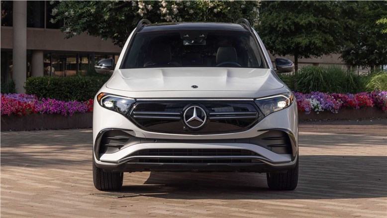 Mercedes-Benz прощается с электрическим кроссовером EQB