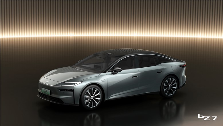 Toyota представила новый бизнес-седан bZ7