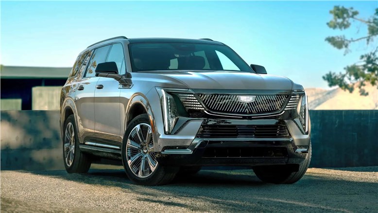 Cadillac представил удлиненную версию электрического внедорожника Escalade IQ