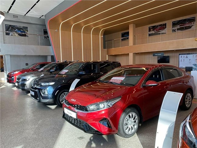 Российский авторынок в феврале ушел в минус