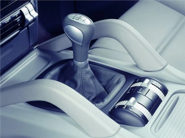 BMW ищет способ сохранить “механику” в условиях ужесточения экологических норм