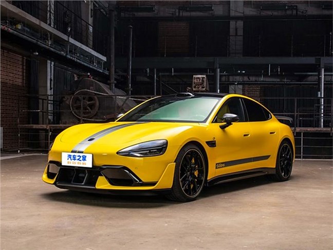 Китай опроверг слухи о запрете быстрых авто