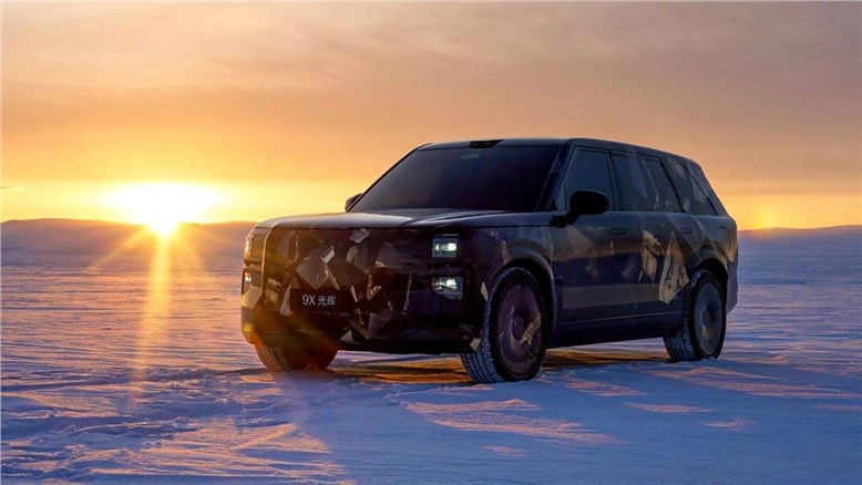 Zeekr показал флагманский кроссовер 9X Grand с гибридной силовой установкой