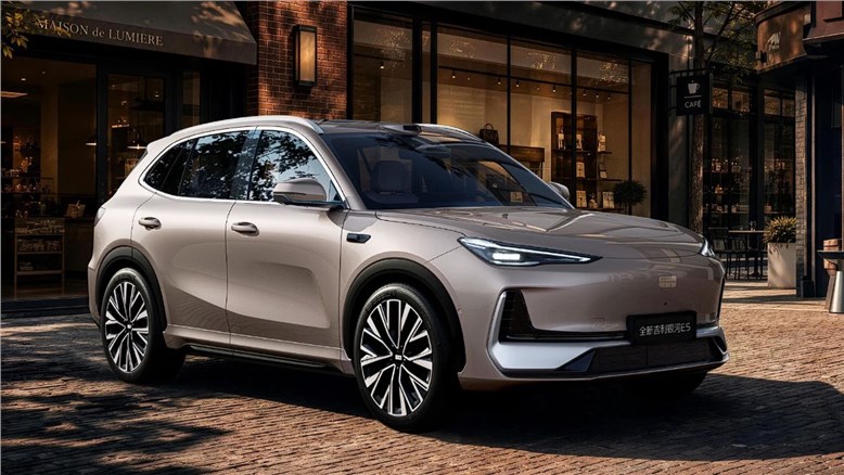 Электрокары Geely оснастят системами замены батарей от Nio