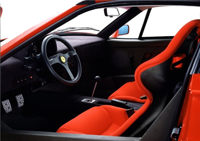 Ferrari может вернуть механическую коробку передач в будущих моделях