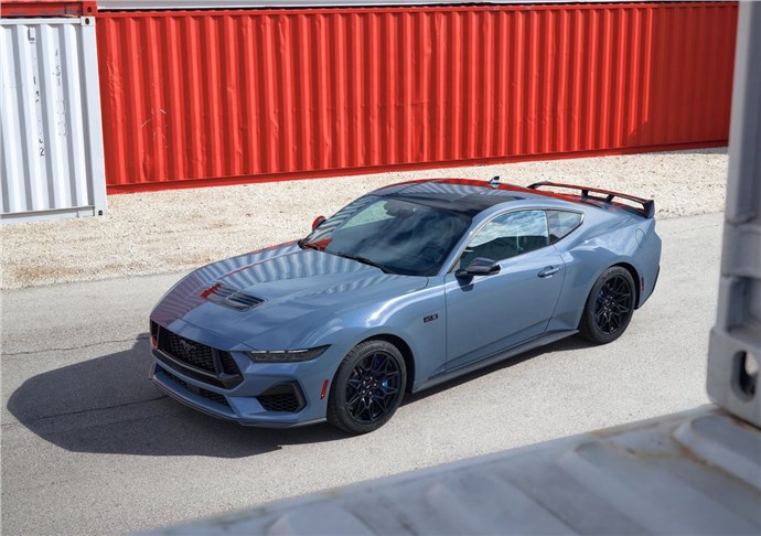 Mustang сохранит механическую коробку передач в своих будущих моделях