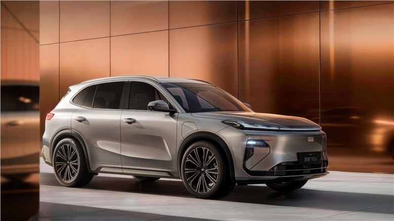 Geely EX5 получил в Китае электрическую версию с запасом хода 605 км