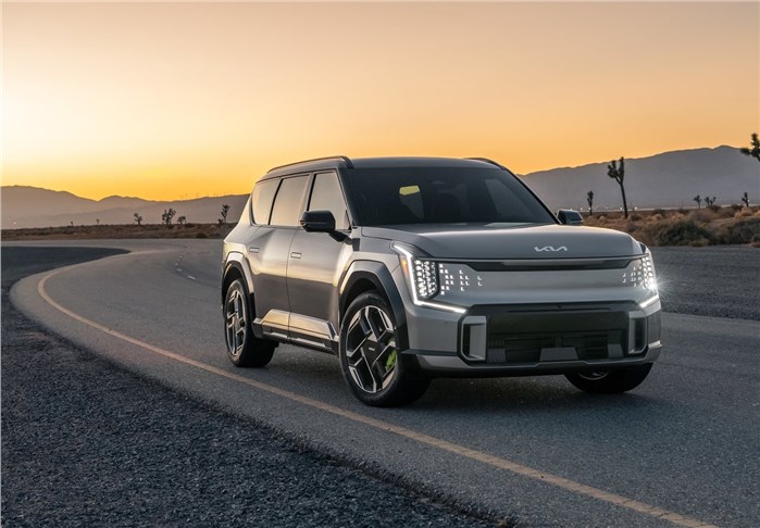 Hyundai и Kia отзывают свои электрокары из-за риска возгорания батареи